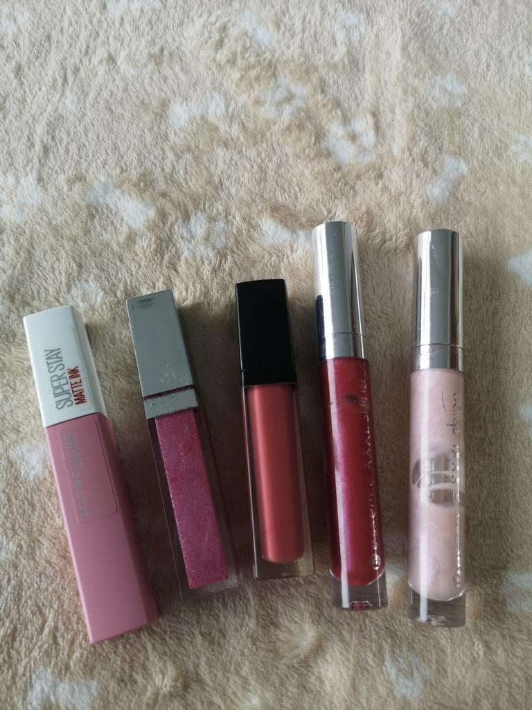 Lipgloss, Ophalen