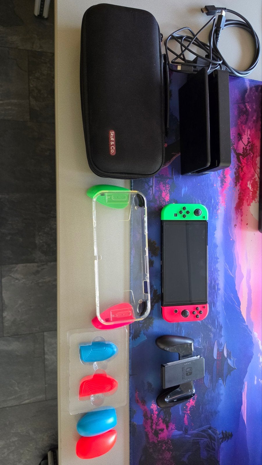 Nintendo switch OLED + 512GB micro sd en accessoires, Games en Spelcomputers, Switch OLED, Met 2 controllers, Ophalen of Verzenden