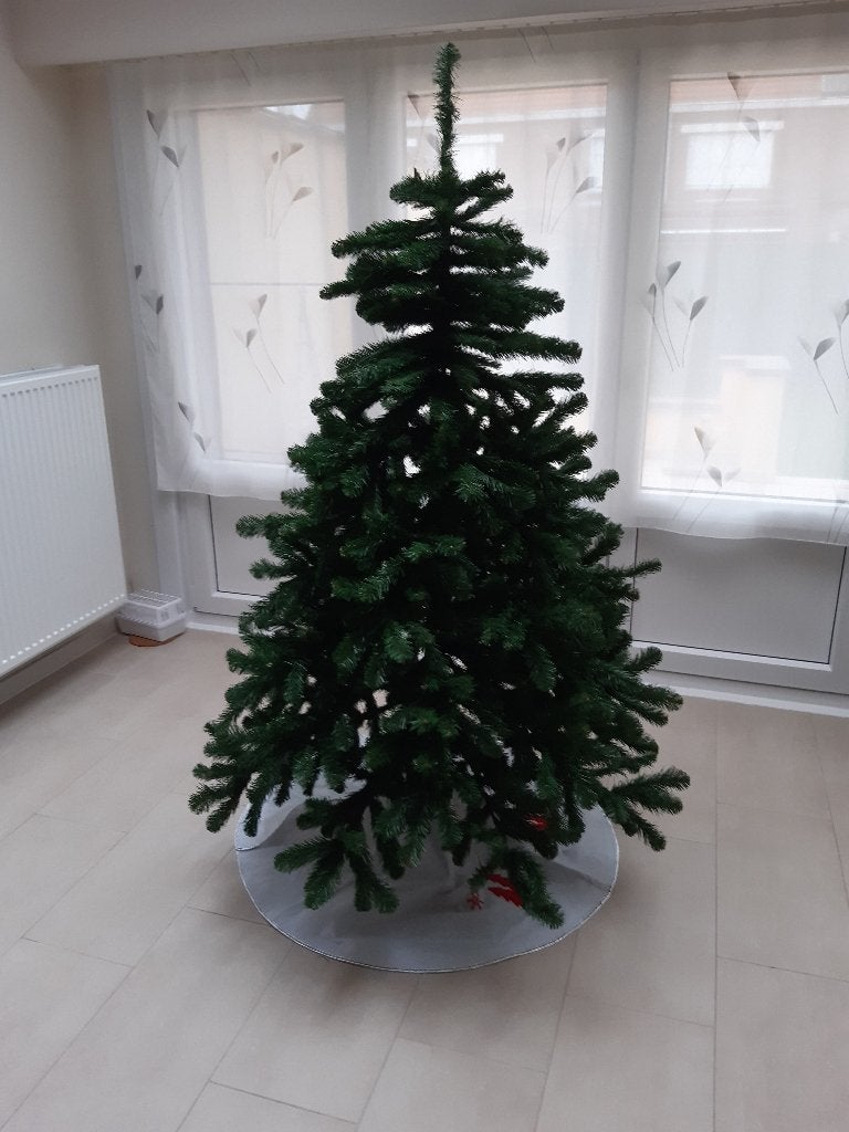 Kerstboom + lichtjes + kerstboomrok, Ophalen, Zo goed als nieuw