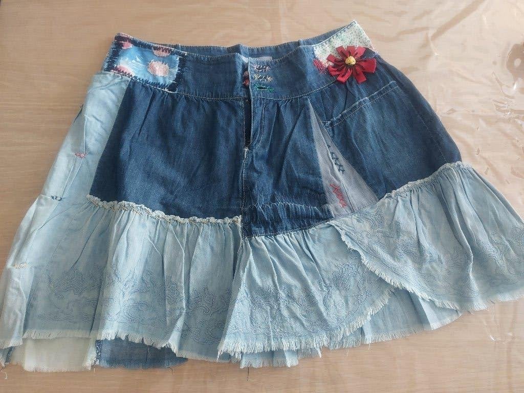 Korte rok in patchworkstijl - Desigual, Kleding | Dames, Rokken, Zo goed als nieuw, Maat 42/44 (L), Blauw, Boven de knie, Ophalen of Verzenden