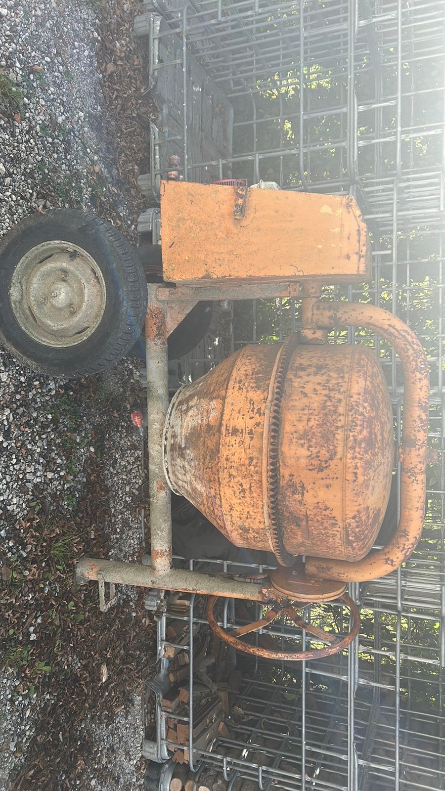 Betonmolen 350 l met benzine motor honda, Enlèvement, Comme neuf