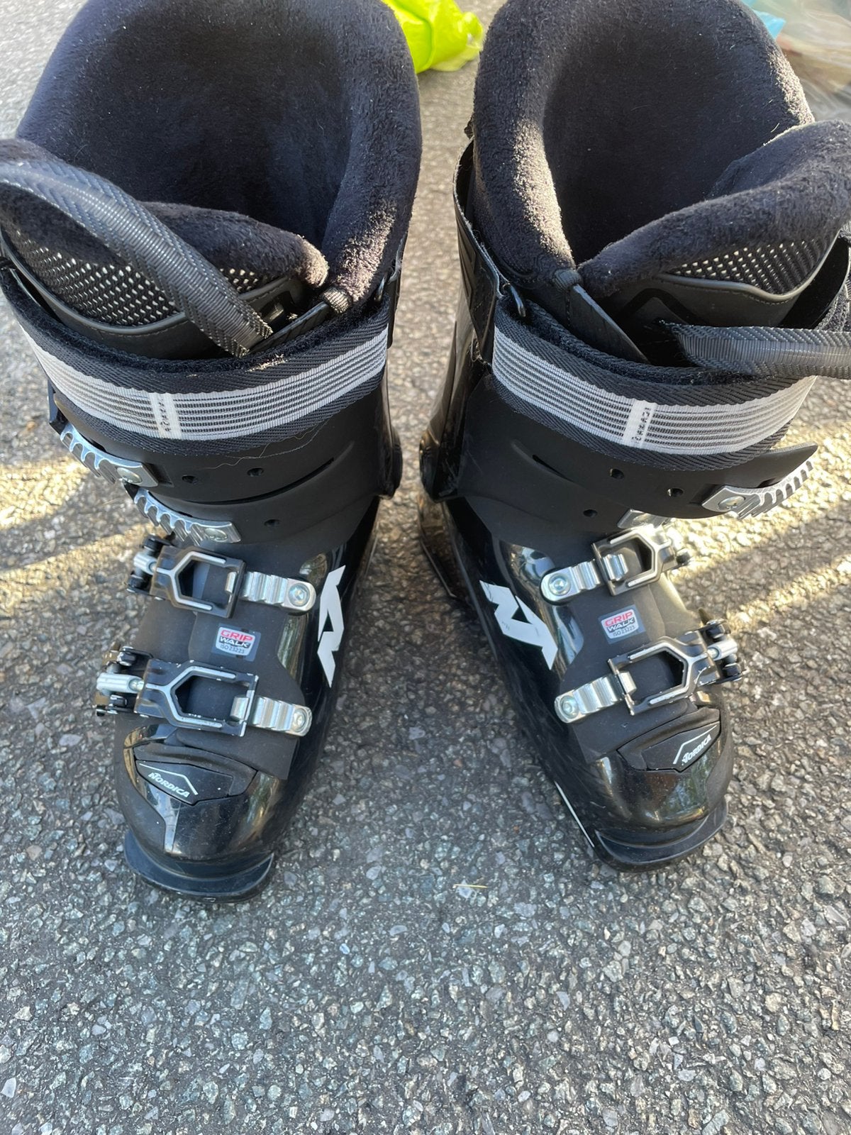 Skibotten, Sport en Fitness, Ophalen, Zo goed als nieuw
