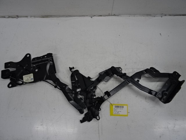 COFFRE COUVERCLE CHARNIERE GAUCHE Astra H Twin Top (L67), Autos : Pièces & Accessoires, Opel, Opel Automobile GmbH, Utilisé, Kontakt-opel@opel.com