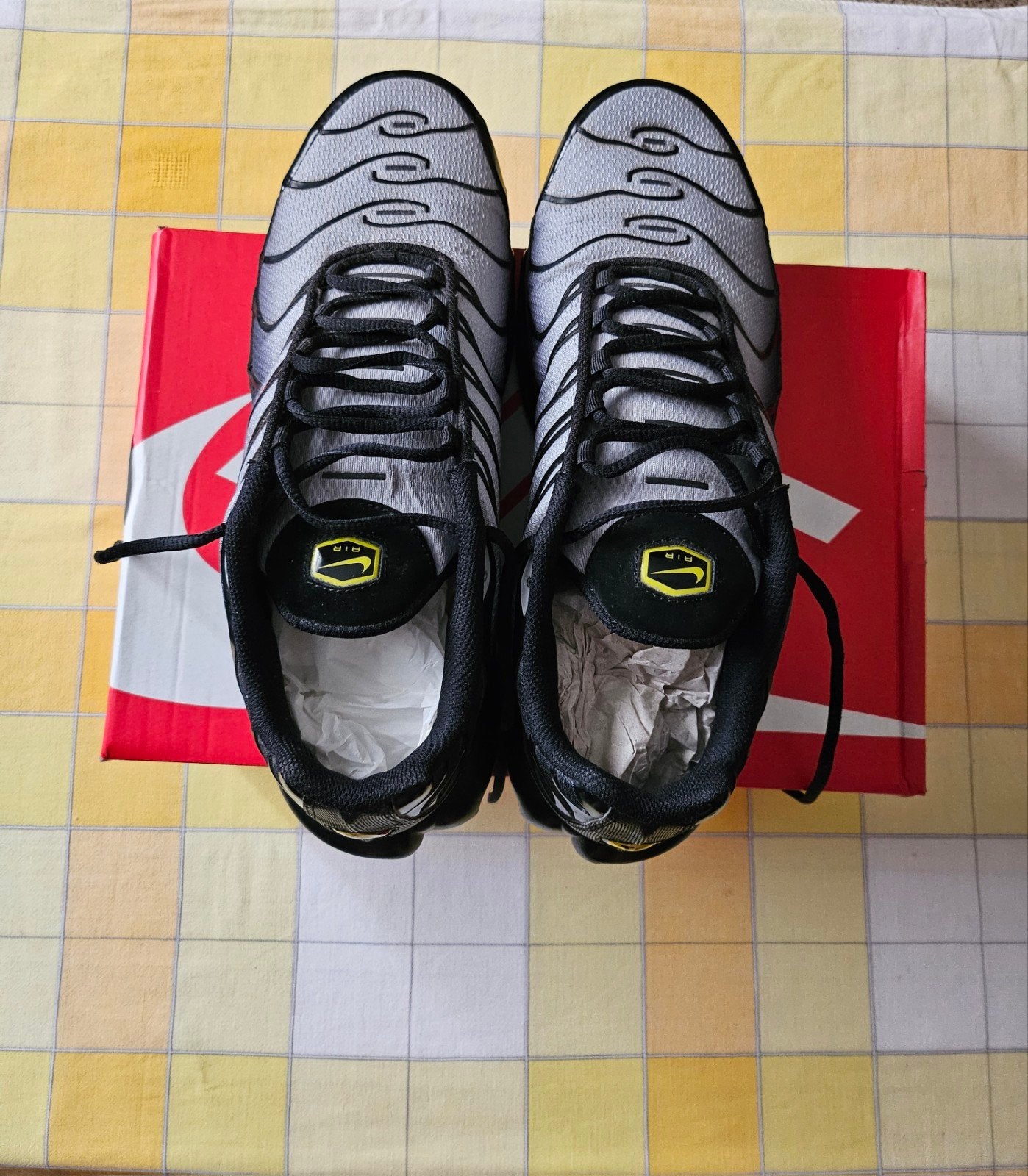 Baskets Nike Tn, Enlèvement ou Envoi, Noir, Baskets