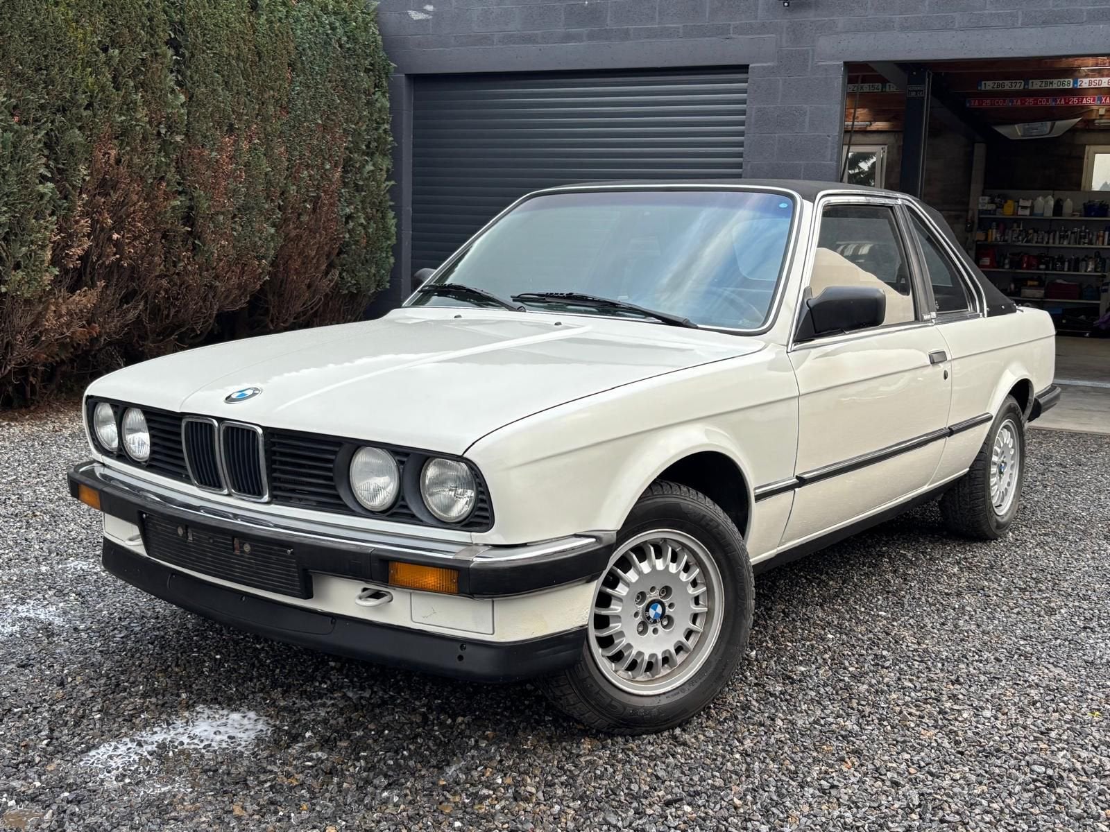 BMW E30 320i BAUR, Autos, BMW, 1200 kg, Cabriolet, Boîte manuelle, Toit ouvrant