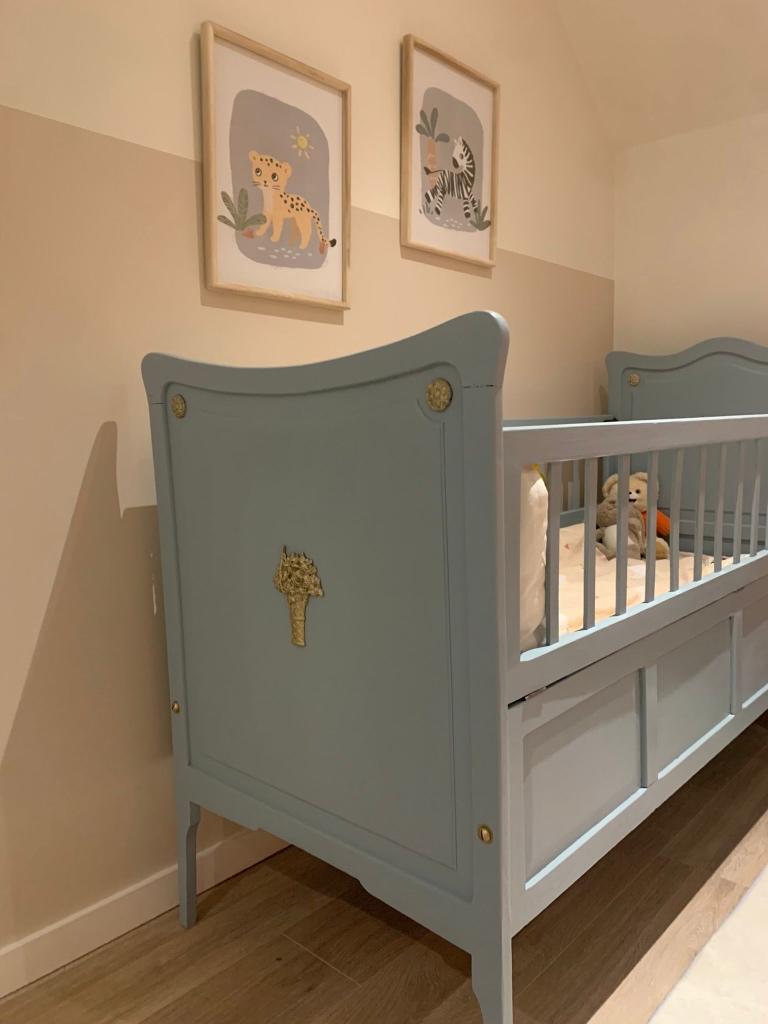 Vintage kinderbed, Antiek en Kunst, Antiek | Meubels | Bedden, Ophalen