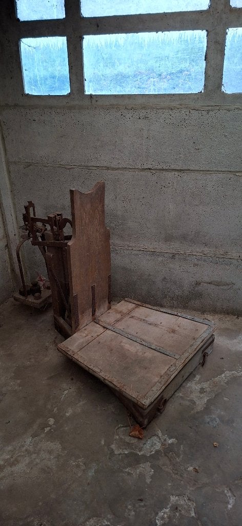 Ancienne bascule, Antiquités & Art, Enlèvement
