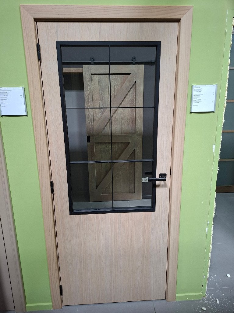 Vlak fineer eiken deur met glaswerk, Ophalen, Nieuw, Hout