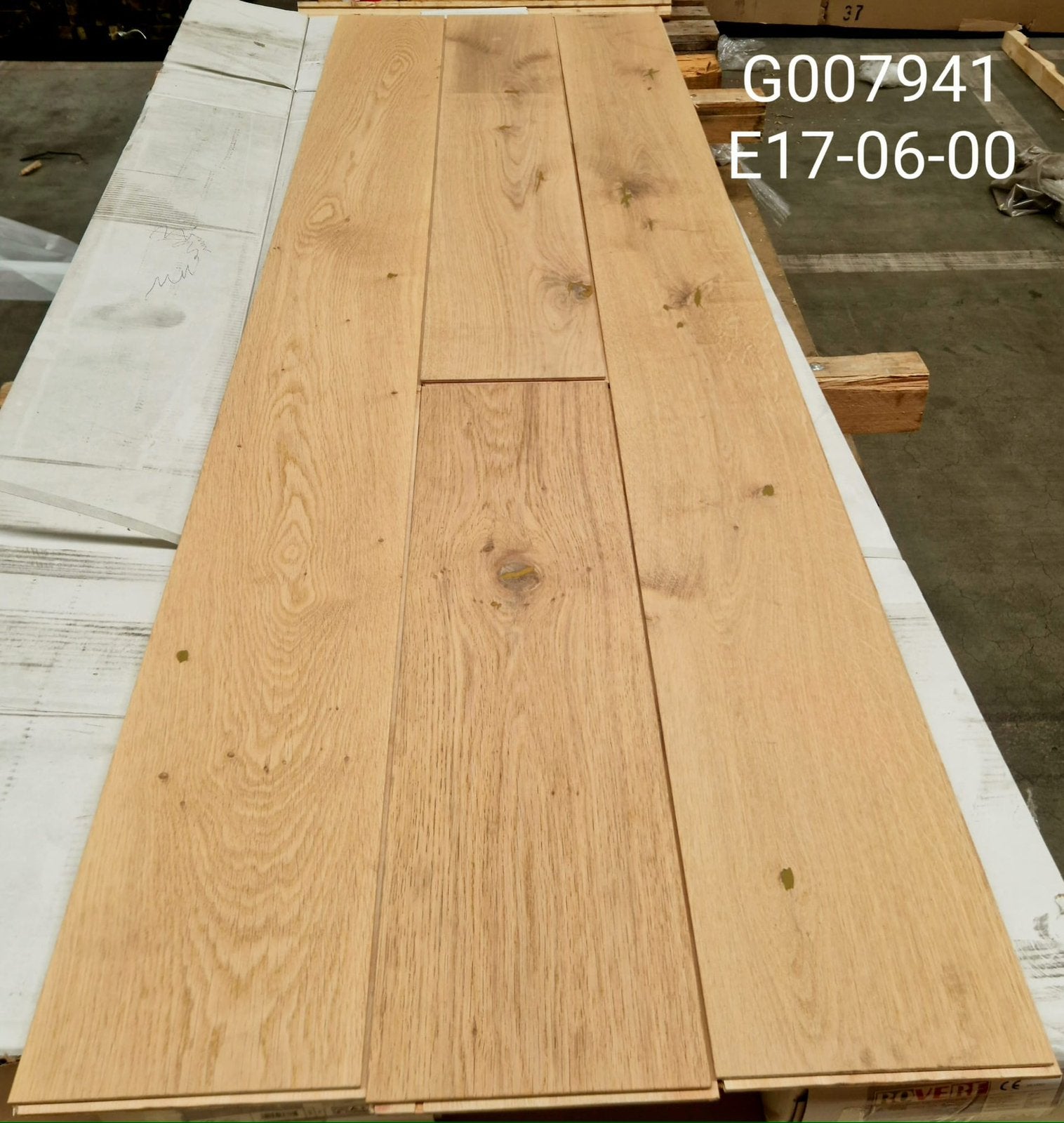 Plancher en planches multicouches Balance La Legno, traité, Maison & Meubles, Enlèvement, Neuf, Parquet
