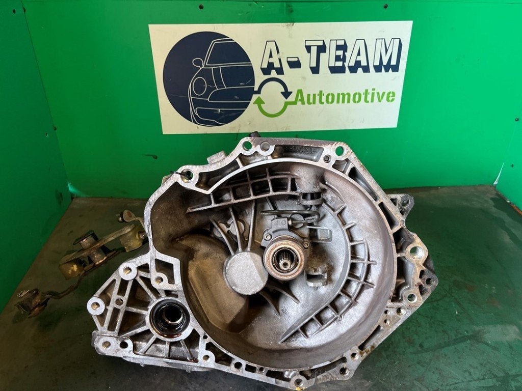 VERSNELLINGSBAK SCHAKEL Astra H (L48) (|55565138|24579782|), Gebruikt, Opel, Opel Automobile GmbH, Kontakt-opel@opel.com