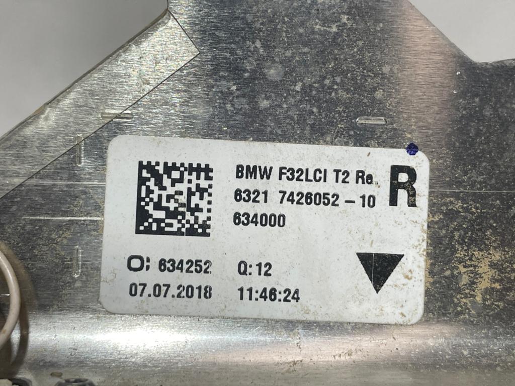Feu arriere droit INNONDE BMW F32 LCI    6321 7426052   10, Enlèvement, Utilisé, BMW