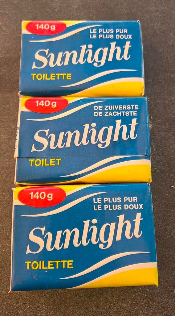 Savon Sunlight toilette.