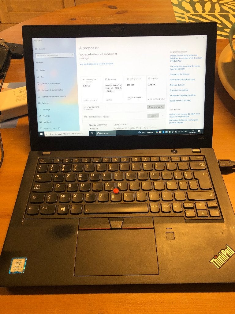 PC Lenovo i5 8250U 8 gigas DDR4 disque dur nvme 256 Gigas, Informatique & Logiciels, 256 GB, Enlèvement ou Envoi, 12 pouces, 8 GB