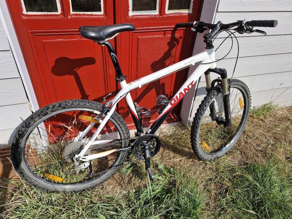 Giant MTB + extra stadswielen, Ophalen, Gebruikt, Hardtail, Velgrem