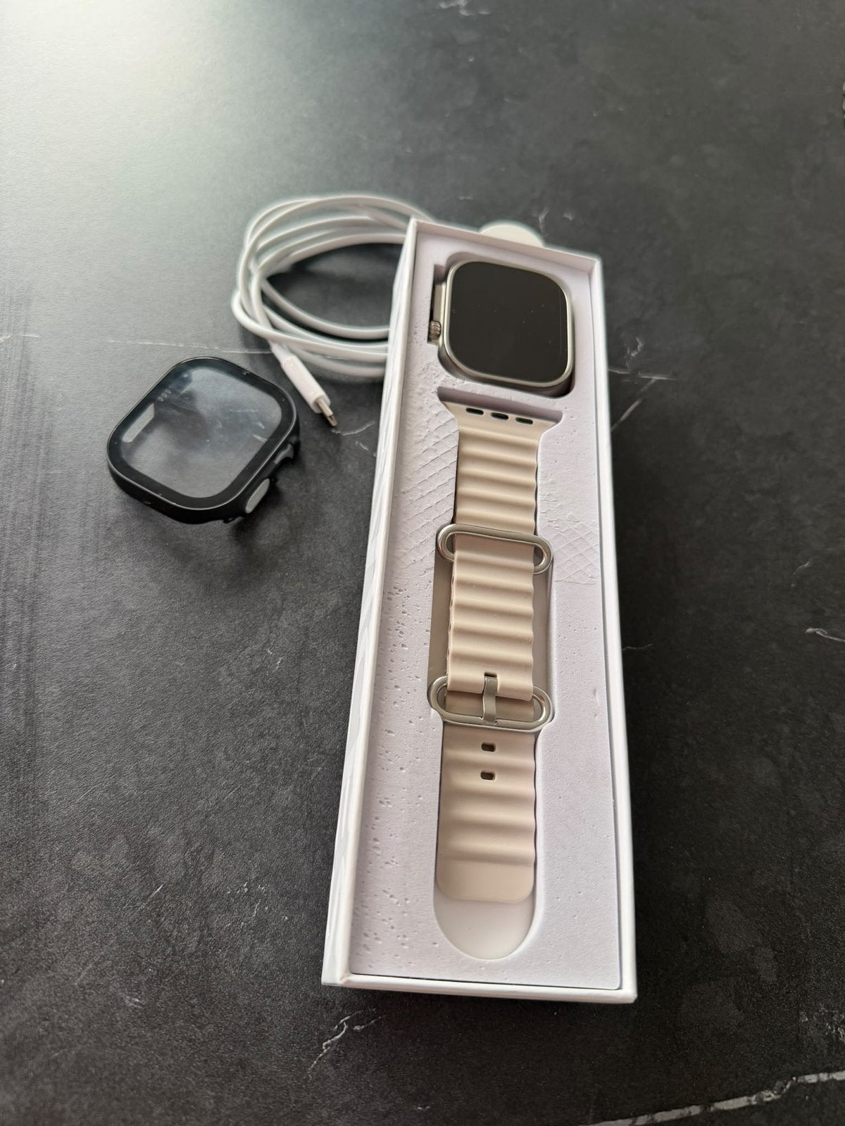 apple watch ultra 2 gps + cellular 49mm natural titanium, Enlèvement, État, Comme neuf, IOS