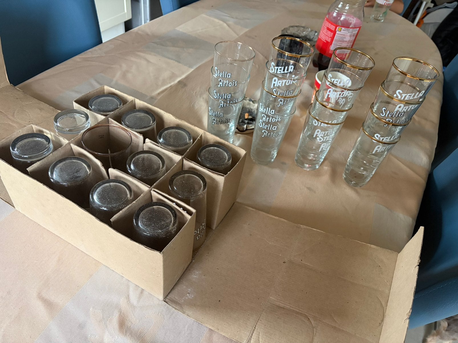 27 oude boerkes stella artois, Ophalen, Zo goed als nieuw, Stella Artois