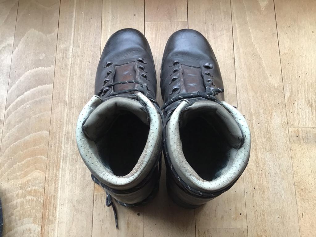 Heren bergschoenen merk Han Wag m 43, Kinderen en Baby's, Kinderkleding | Schoenen en Sokken, Gebruikt, Schoenen, Ophalen of Verzenden