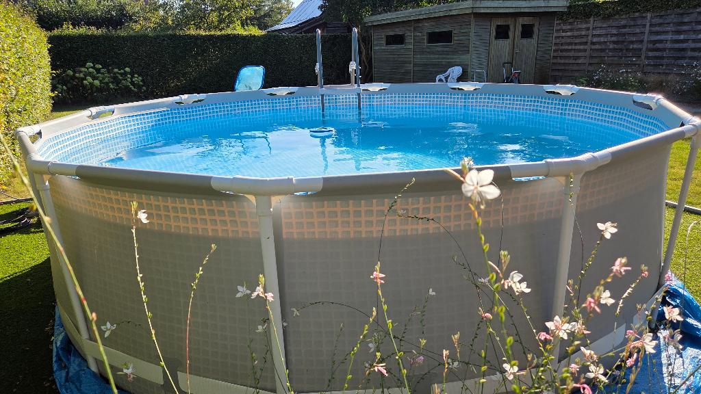 Intex zwembad 366cm x 99cm + alle accessoires, Jardin & Terrasse, Piscines, Utilisé, Piscines hors sol, 80 à 120 cm, 200 à 400 cm
