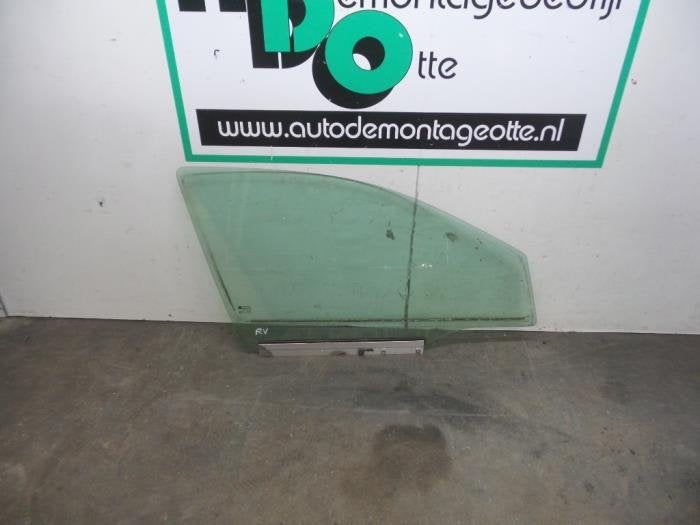 Vitre portière 4portes avant droite d'un Opel Astra (Astra, Autos : Pièces & Accessoires, -, Opel, 3 mois de garantie, Utilisé