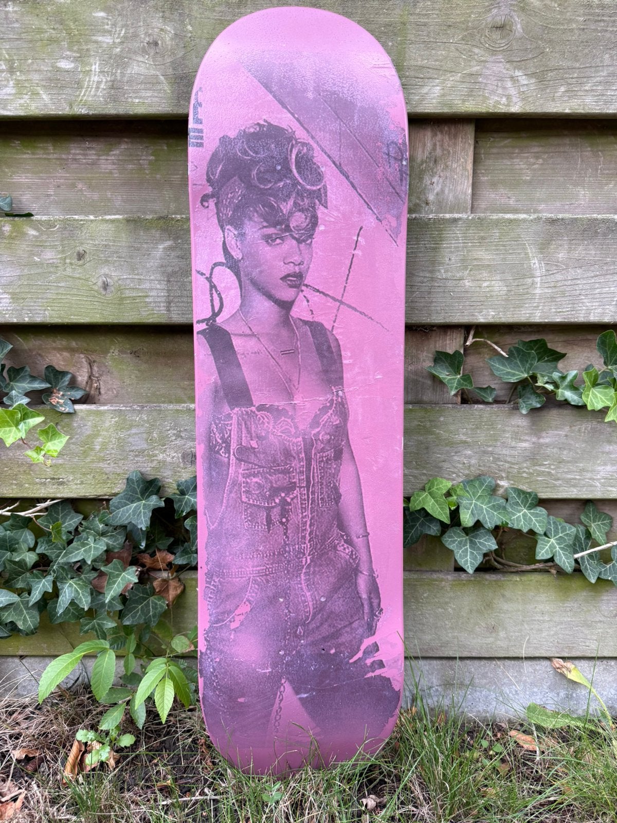 Deco skateboard Rihanna ️, Antiek en Kunst, Ophalen of Verzenden