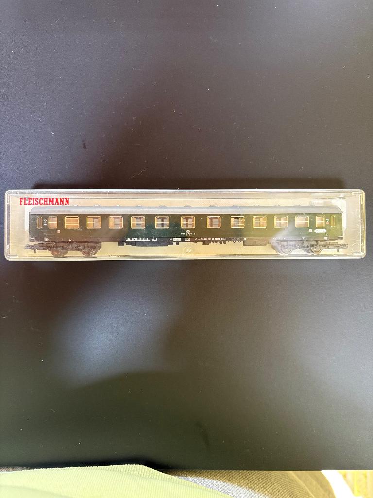 Fleischmann 8111, Hobby en Vrije tijd, Treinset, Ophalen of Verzenden, Zo goed als nieuw, Analoog