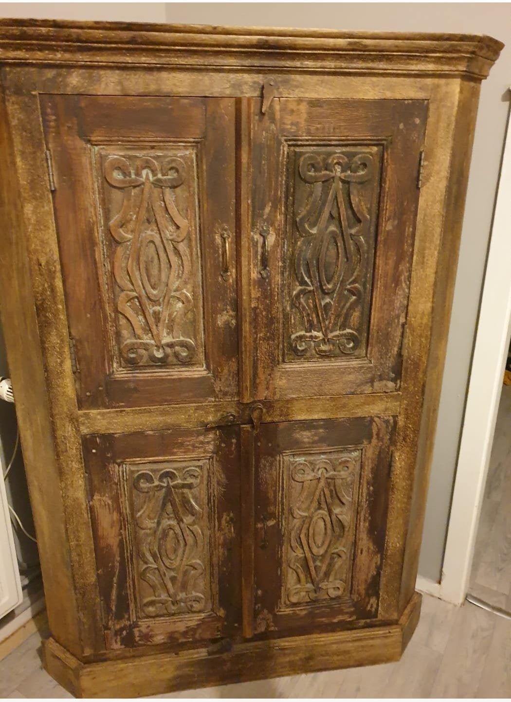 Meuble d’angle en bois massif, Enlèvement
