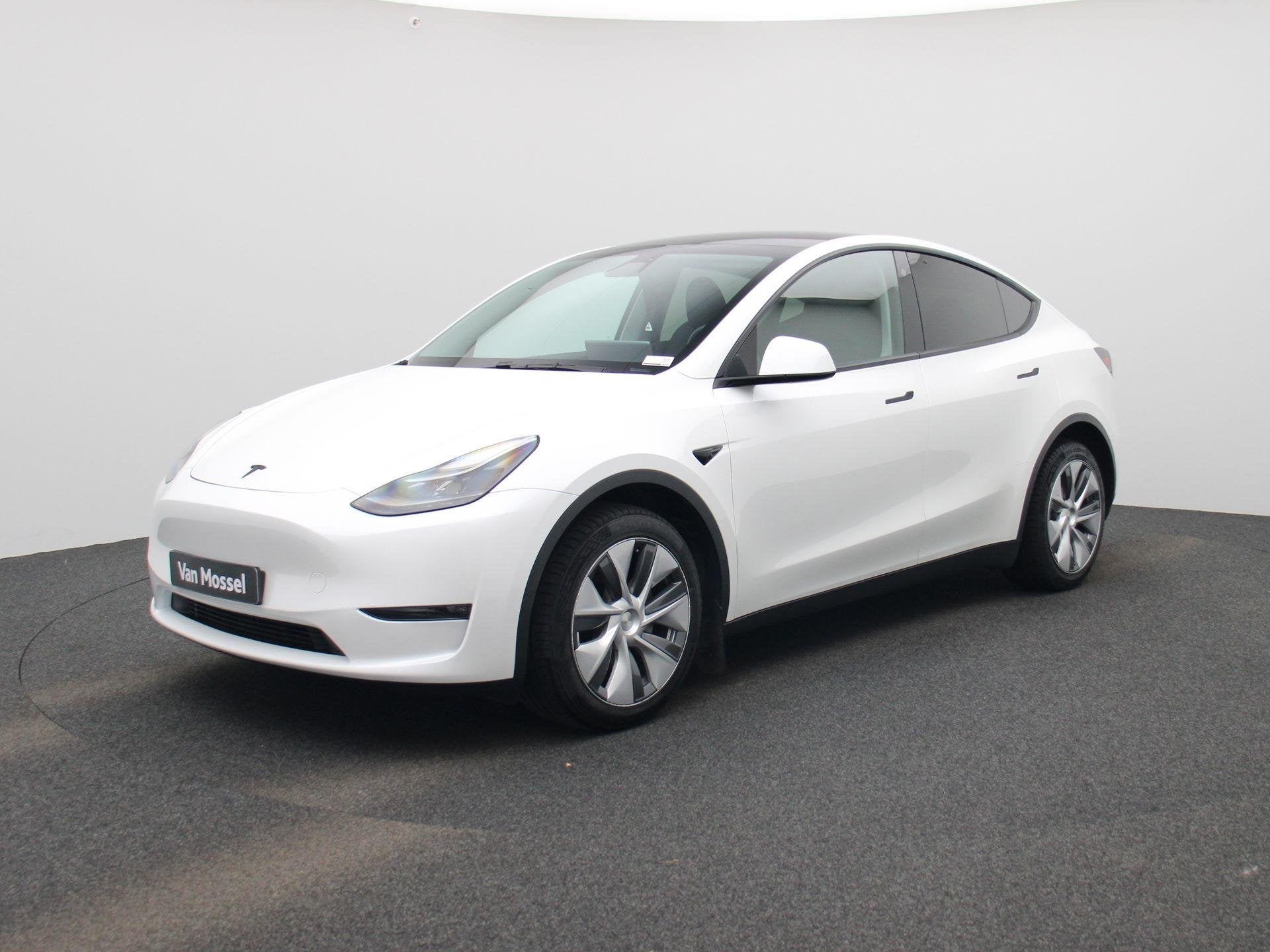 TESLA Model Y Long Range Dual Motor AWD | SOH 93,5%, Stof, Wit, 5 zetels, 1588 kg