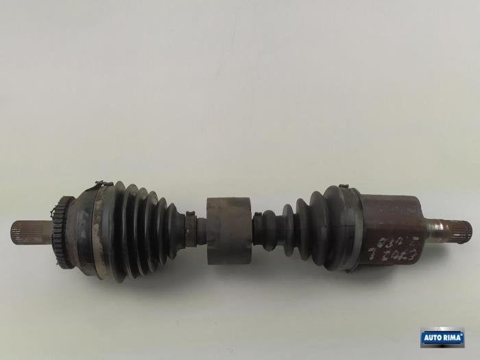 Arbre de transmission avant gauche d'un Volvo C70, -, 3 mois de garantie, Utilisé, -