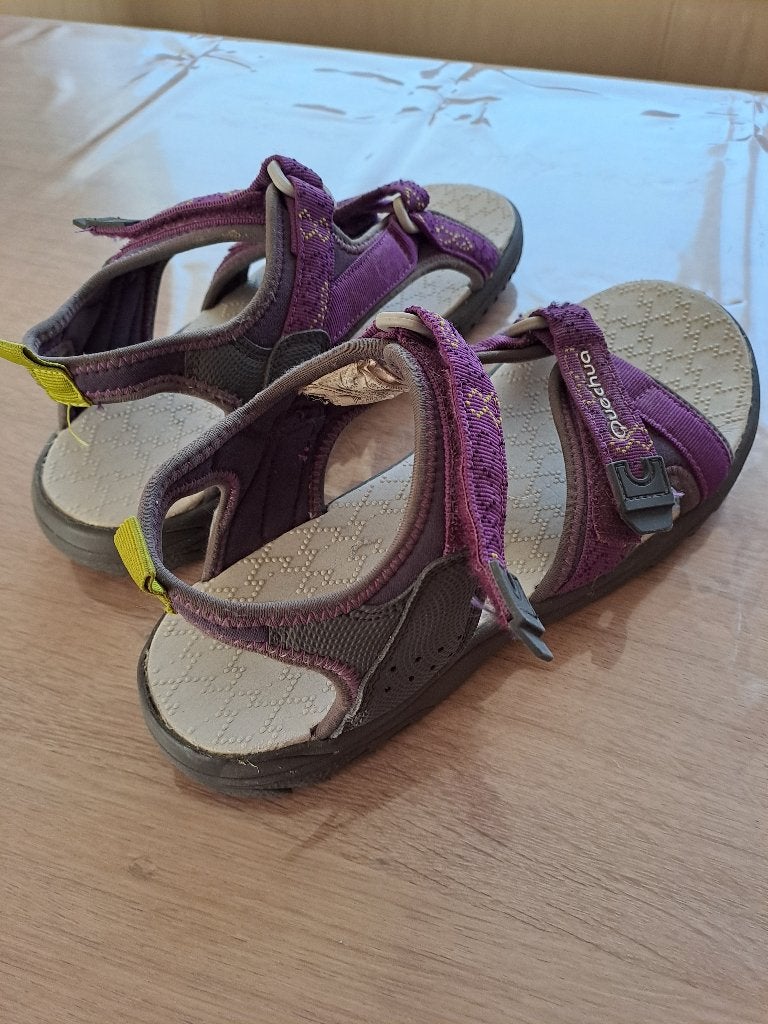 Paarse sandalen Quechua, 36/37, Quechua, Ophalen of Verzenden, Gedragen, Sandalen of Muiltjes