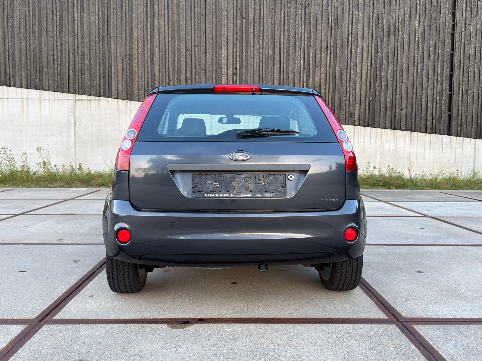 Ford fiesta 1.3 benzine /Airco/ Gekeurd, Auto's, Voorwielaandrijving, Stof, 4 cilinders, https://public.car-pass.be/vhr/5081af9f-5c6e-43ad-9b01-e0ac506d246b