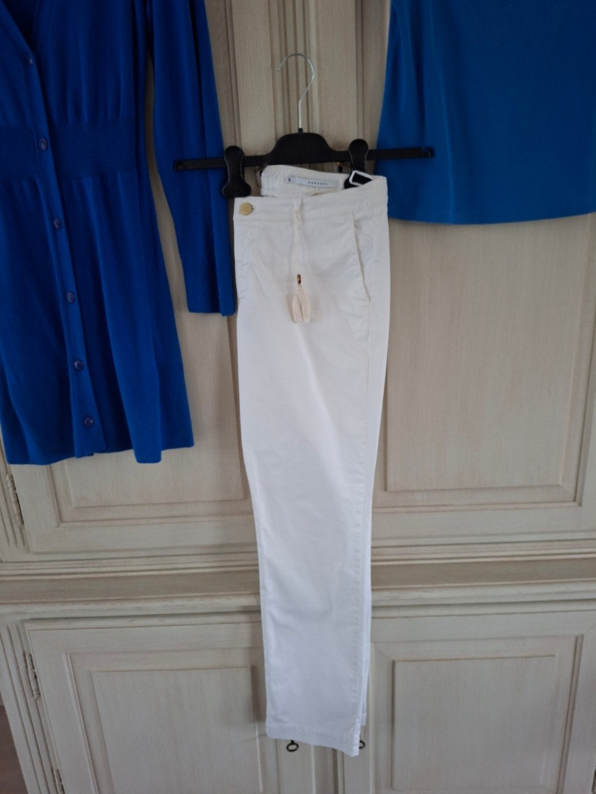 Witte broek van het merk Xandres, Kleding | Dames, Broeken en Pantalons, Maat 38/40 (M), Wit, Ophalen of Verzenden, Zo goed als nieuw
