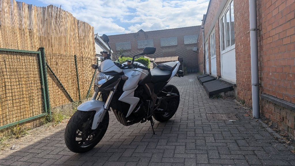 Honda cb1000r, Motos, Motos | Honda, Occasion, Plus de 35 kW, Particulier, 4 cylindres