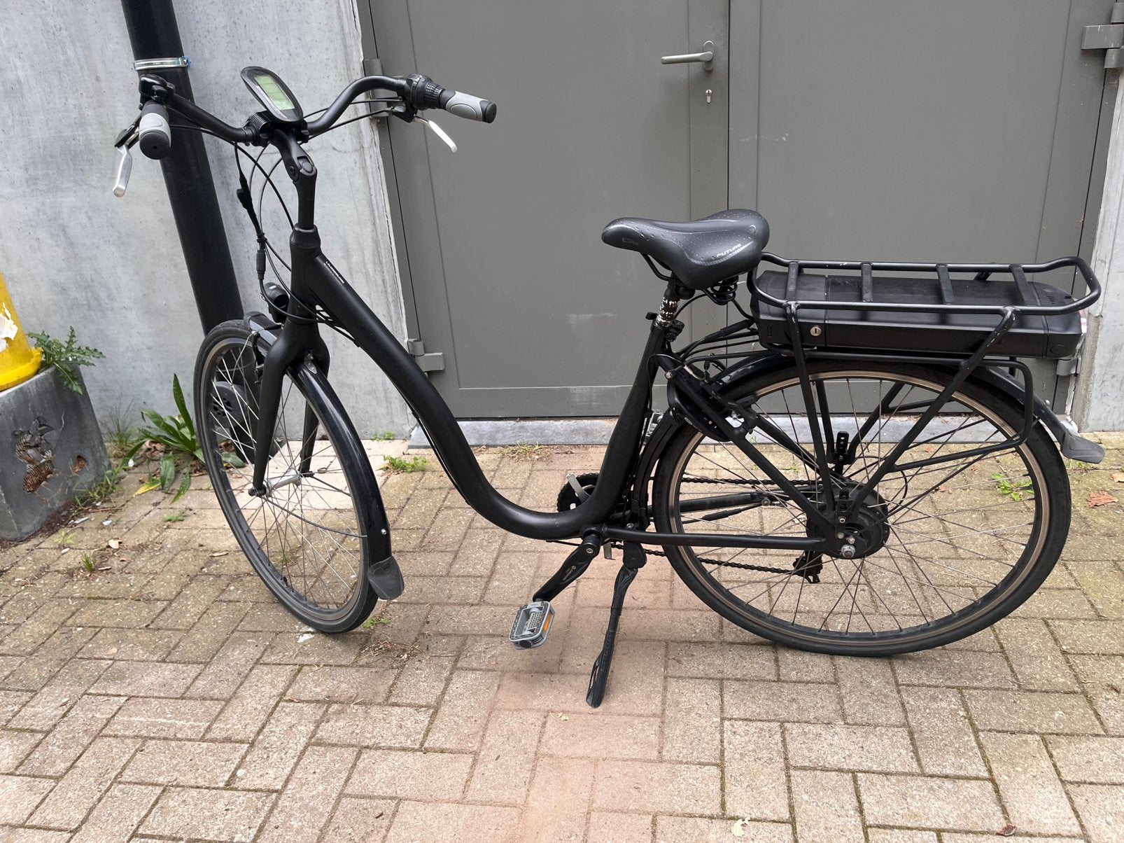 Elektriche fiets te koop, Fietsen en Brommers, Zo goed als nieuw, 51 tot 55 cm, 50 km per accu of meer, Ophalen
