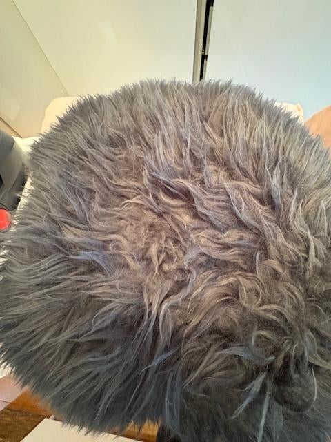 schapenvachtje rond grijs, Enlèvement, Comme neuf, Gris, Rond