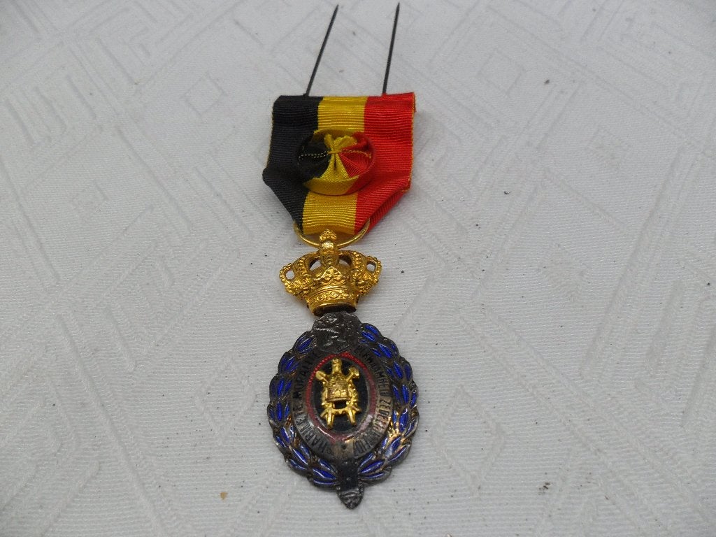 Arbeidsmedaille 1e klasse, nieuwe Belgische staat, foto's, Verzamelen, Militaria | Algemeen, Ophalen of Verzenden, Overige soorten