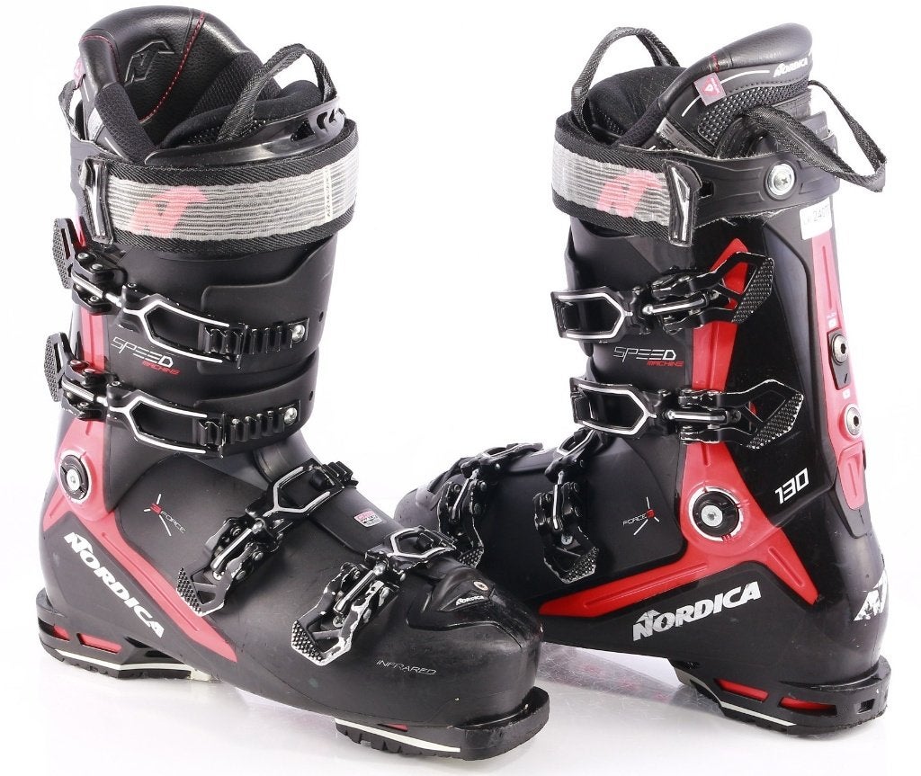 Chaussures de ski 42 ; 42.5 ;44.5;45 EU NORDICA SPEEDMACHINE, Sports & Fitness, Carving, Utilisé, Nordica, Chaussures