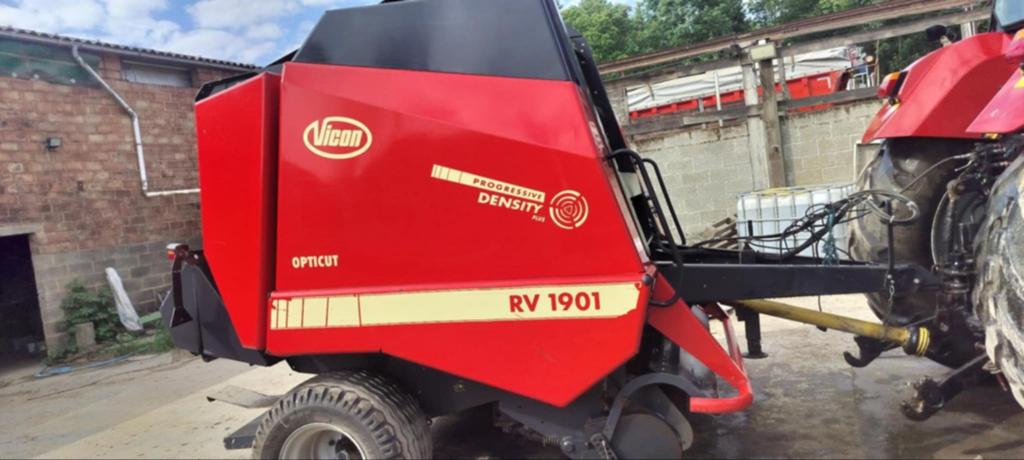 Vicon RV 1901 pers, Zakelijke goederen, Ophalen