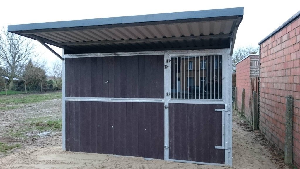 Voorwand paardenstal draaideur – 2 stuks 3,5 m beschikbaar, Dieren en Toebehoren, Stalling, 2 of 3 paarden of pony's