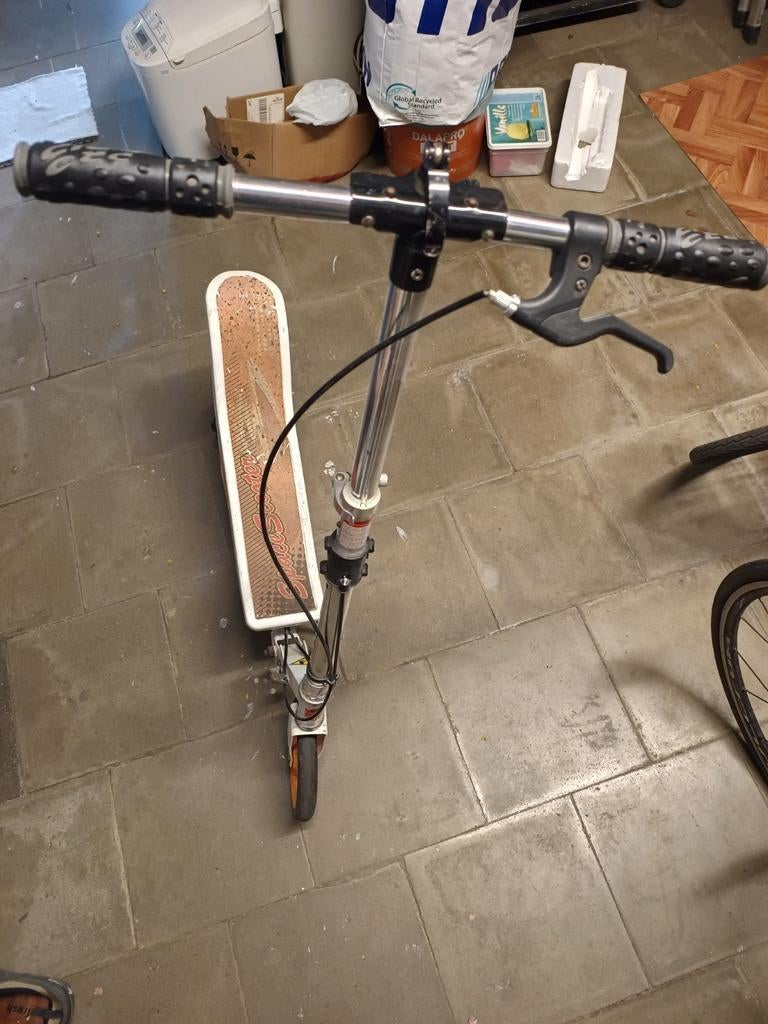 Space scooter, Ophalen