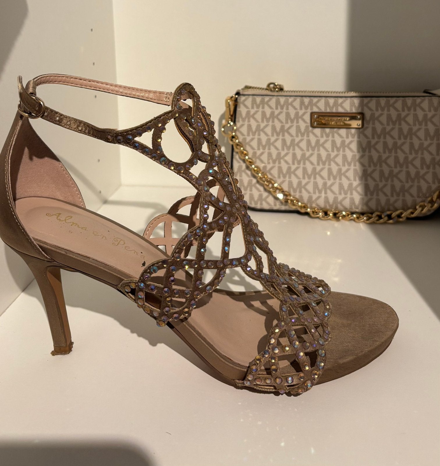 Prachtige sandalen 40 (als nieuw!) €130 betaald, Kleding | Dames, Ophalen, Zo goed als nieuw