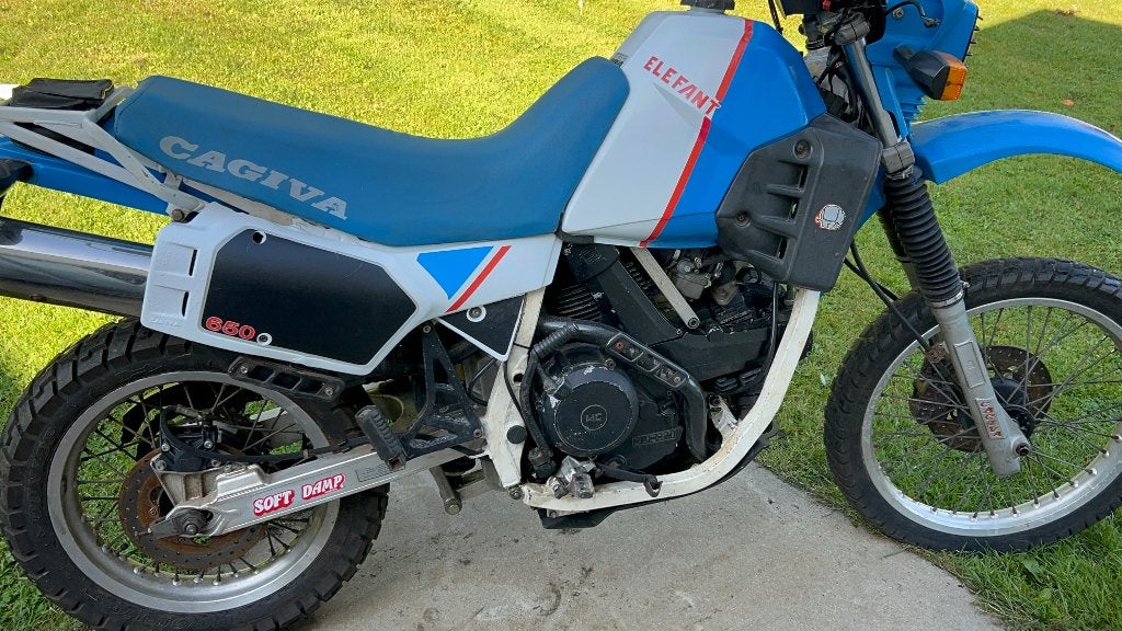 Éléphant Cagiva 650, Motos, Permis Moto A, Occasion, 2 cylindres, Particulier