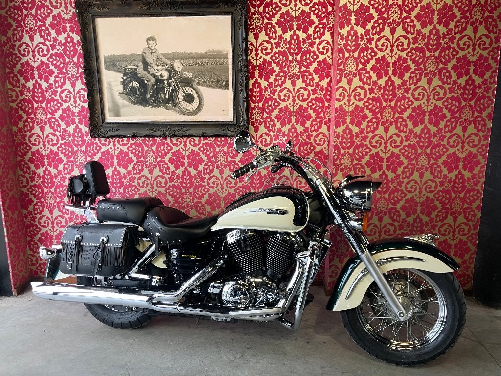 honda VT1100 C3 shadow 1100 met garantie, Cardan-aandrijving, 2 cilinders, Occasion, Bedrijf