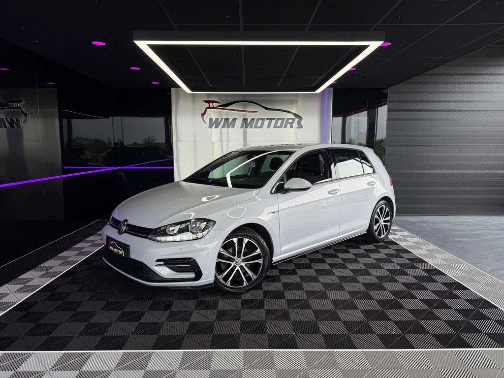 Volkswagen Golf Golf 1.0 TSI // R-line, Autos, Achat, Euro 6, Entreprise, Boîte manuelle