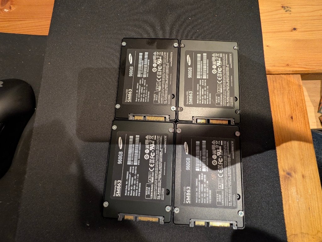 4 x Samsung SM863 960 GB SATA-SSD voor bedrijven, Computers en Software, Intern, 960GB, Refurbished, Ophalen of Verzenden