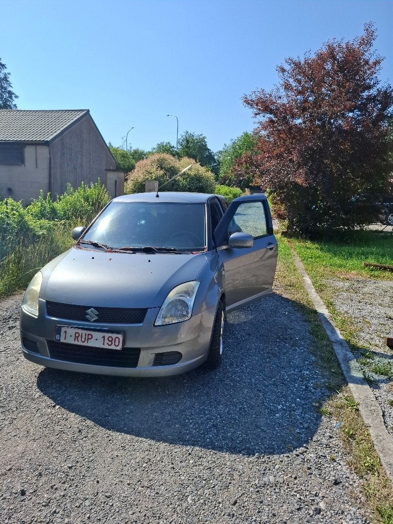 Suzuki swift, Autos, Suzuki, Argent ou Gris, Achat, Boîte manuelle, 5 portes