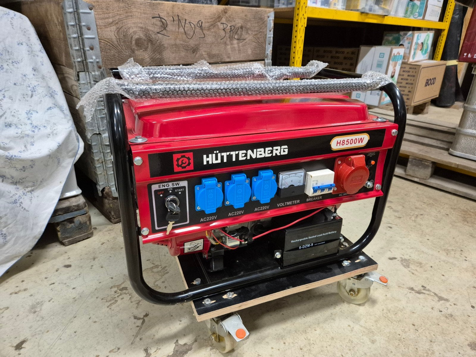 Nieuwe generator 6,5hp merk Hüttenberg, Bricolage & Construction, Enlèvement