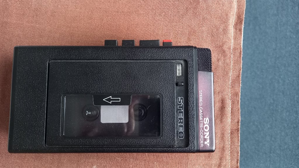 Sony TCS 300 walkman enregistreur, Audio, Tv en Foto, Walkmans, Discmans en Minidiscspelers, Ophalen, Walkman