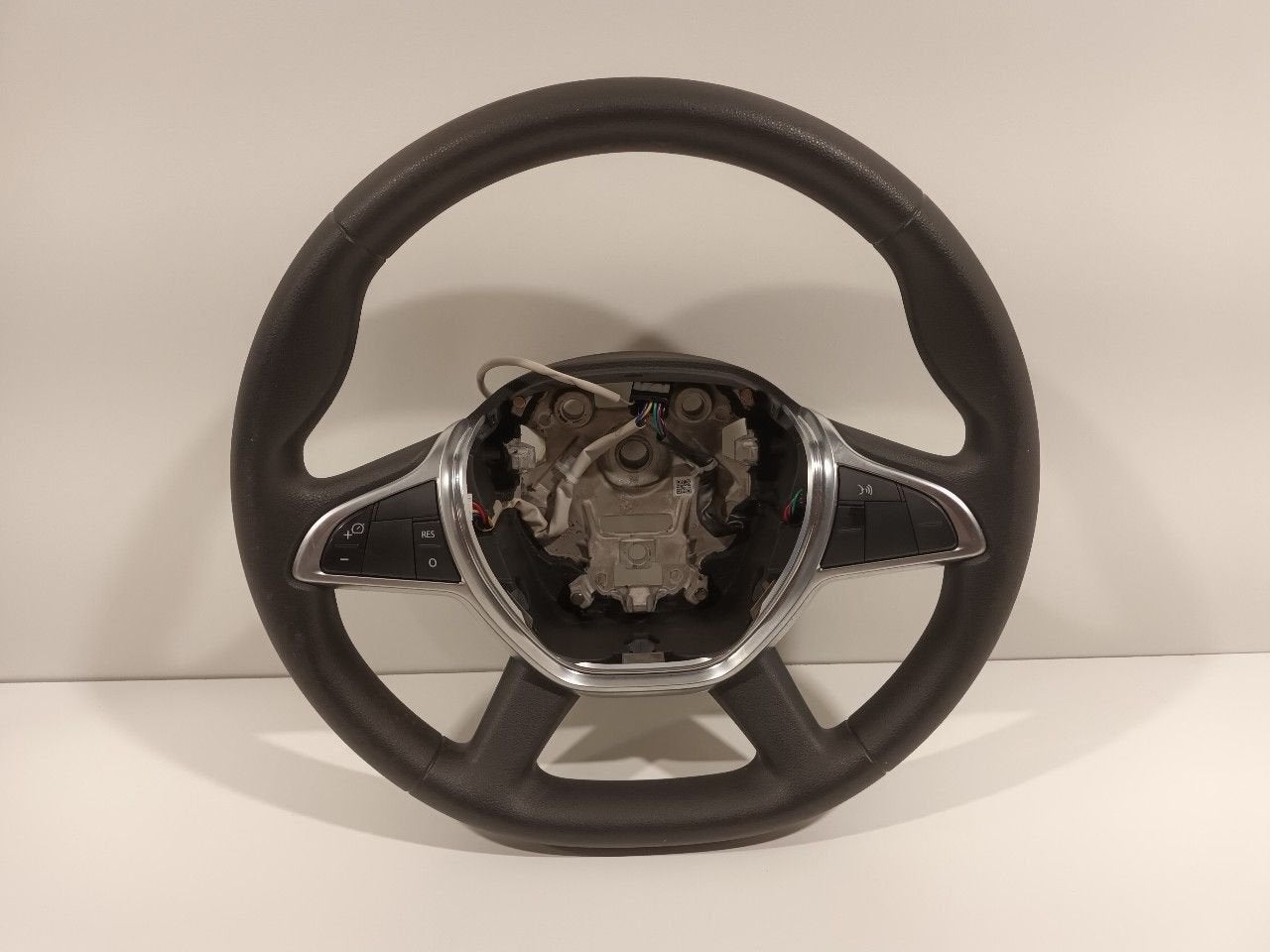 Stuur Dacia Spring, Auto-onderdelen, Dacia, Onderdelen@venauto.nl, Van der Ven Autorecycling B.V., Gebruikt