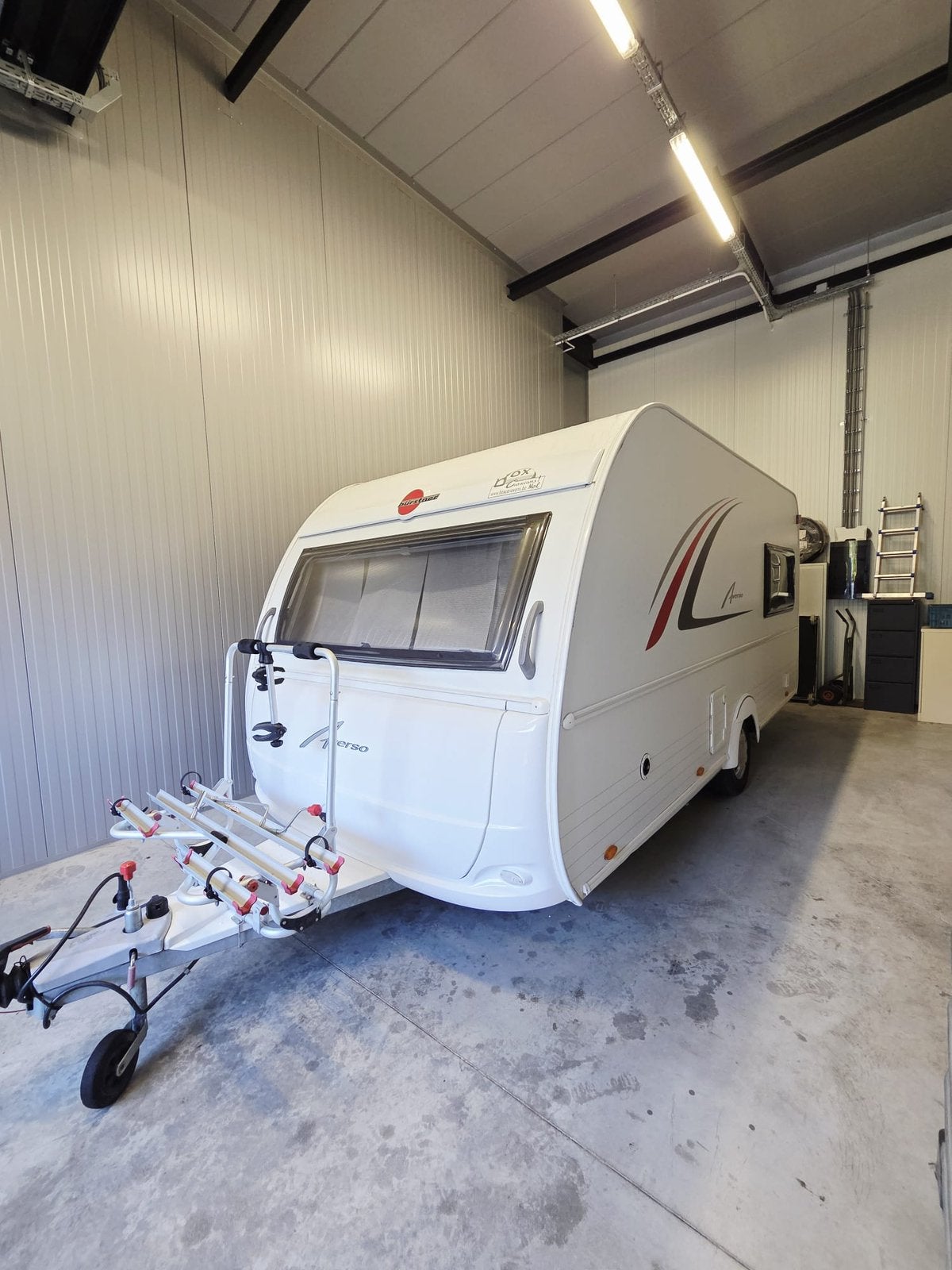 Burstner Averso 430TS +movers,voortent,12Vpakket, Particulier, Treinzit, Fietsenrek