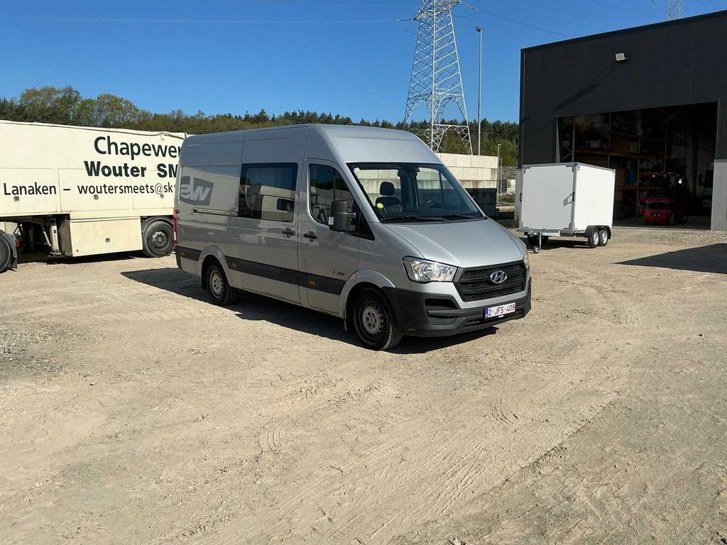 Hyundai H350 Lichte vrachtwagen, Auto's, Gebruikt, Euro 6, Bedrijf, Handgeschakeld